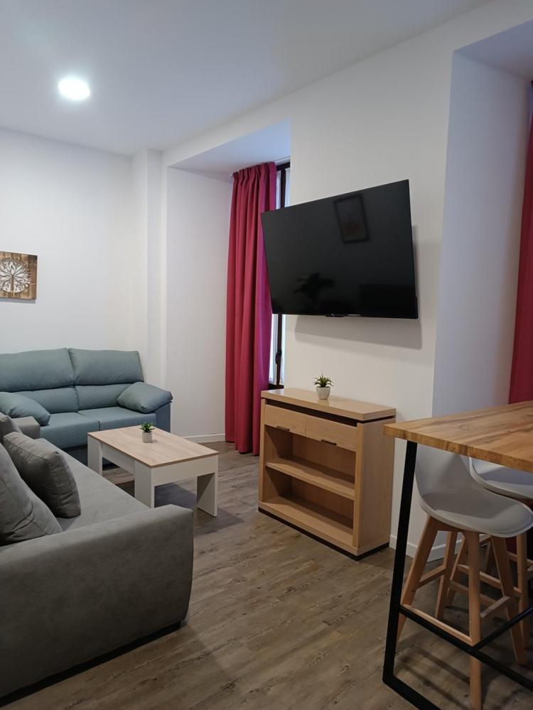 Apartamentos Turisticos Avila Puerta De San Vicente 0-2 Εξωτερικό φωτογραφία