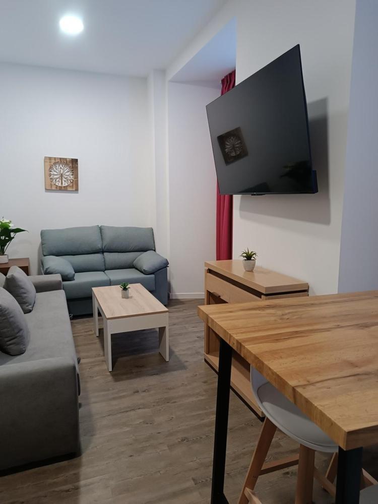 Apartamentos Turisticos Avila Puerta De San Vicente 0-2 Εξωτερικό φωτογραφία