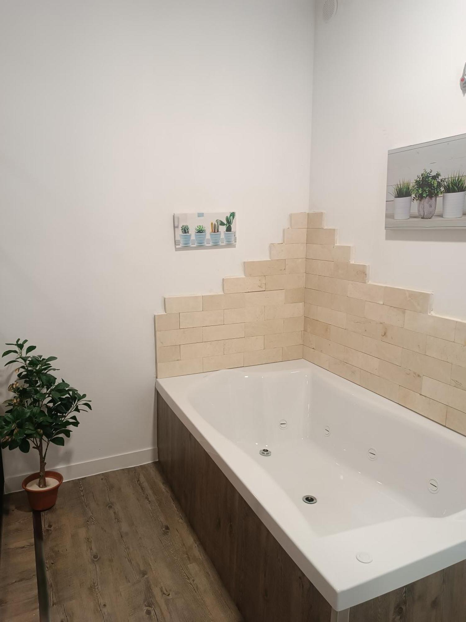 Apartamentos Turisticos Avila Puerta De San Vicente 0-2 Εξωτερικό φωτογραφία